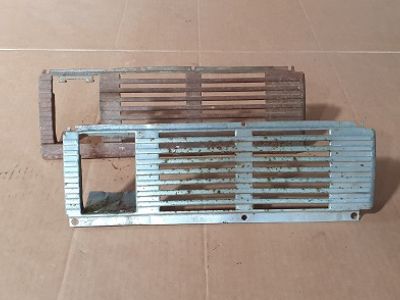 1947-1953 Chevrolet dashboard rooster