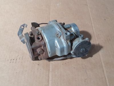 Chevrolet 235 carburateur (Rochester)