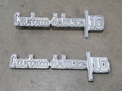 1973-1974 Chevrolet Pick-up voorscherm emblemen