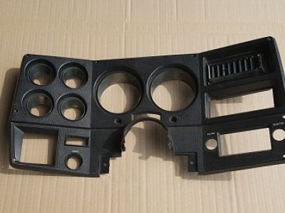 1973 Chevrolet Pickup dash bezel, 1e serie